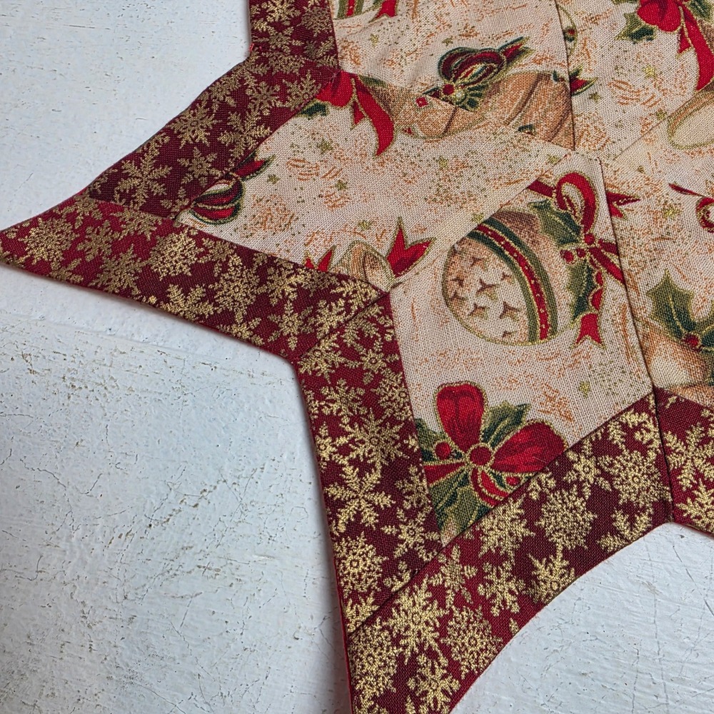 Vintage Handmade Quilted 6 point Star Decor Red Gold Christmas Holiday Ornaments - Picture 2 of 5
